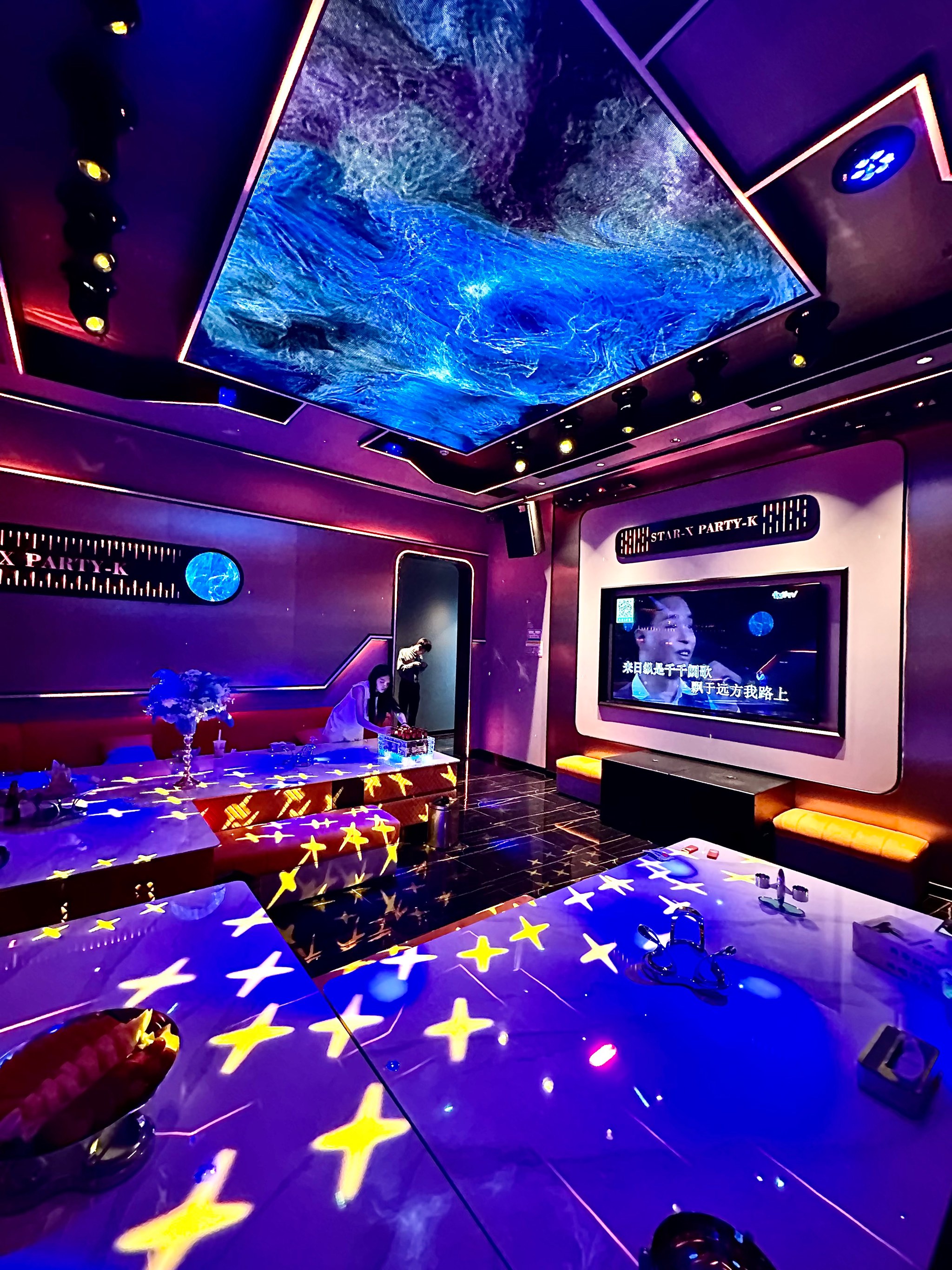 南充商务ktv：中低端差异-南部县ktv预定